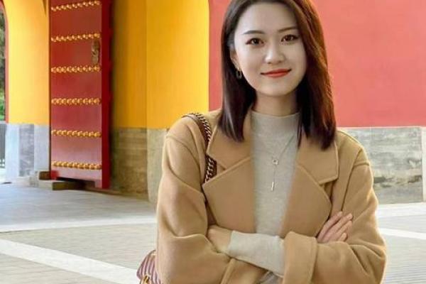 揭示有福气女人的面相特征和运势变化