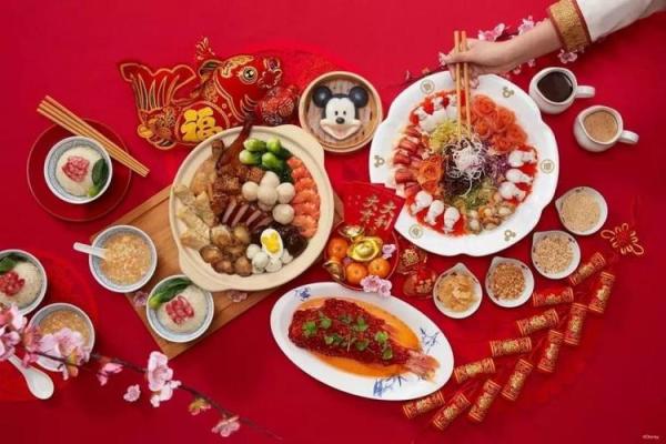 节日季节的美食盛宴：传统佳肴与新颖创意搭配