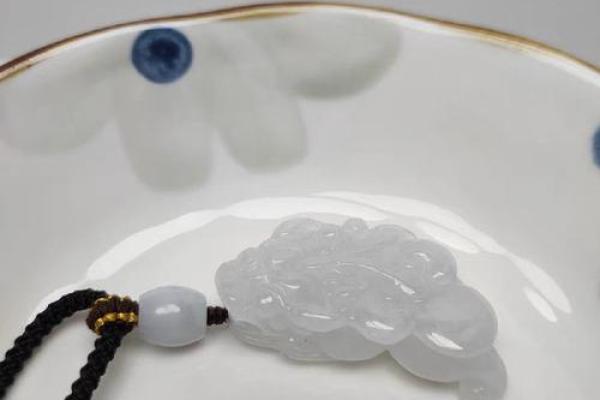 佩戴风水貔貅挂件是否能吸引财富运势？