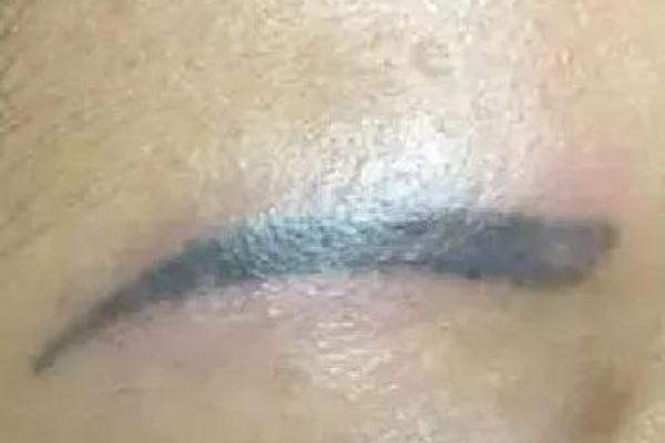 面相学告诉你：红眉毛会影响运势吗？