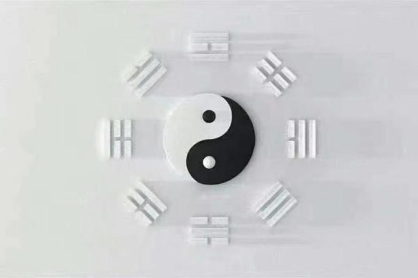 风水学中的白色：提升运势的秘密色彩
