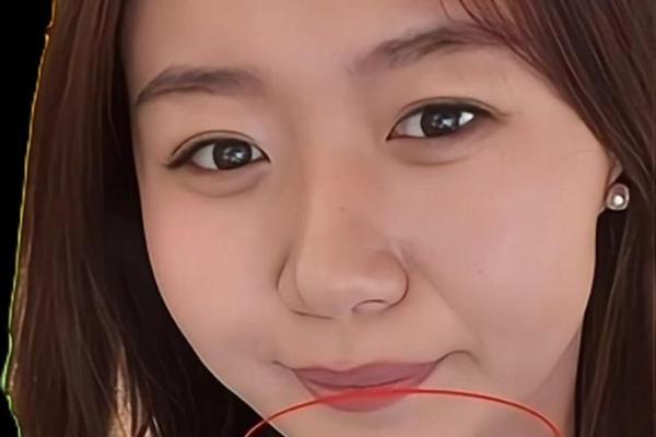 女人下巴短面相解析：影响命运与气质的关键因素