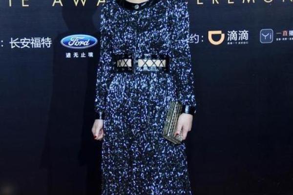 揭秘周迅命理中的关键元素：如何塑造她的成功之路
