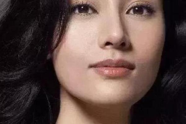 女人面相有福气的标志，解密好运的面部特征