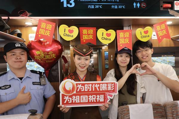 节日特辑：适合与家人一起庆祝的时刻
