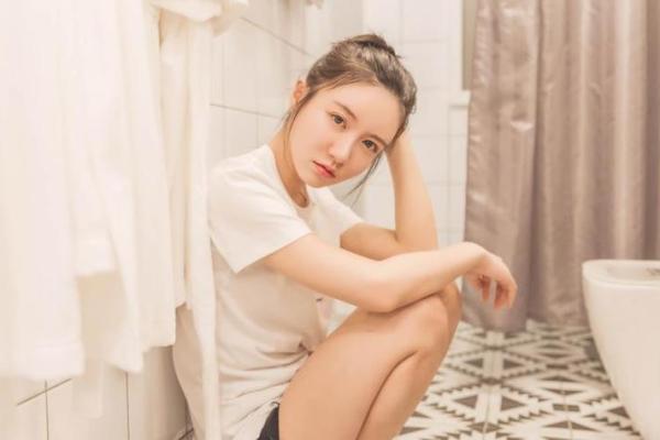 梦到前女友是情感未解的表现吗？