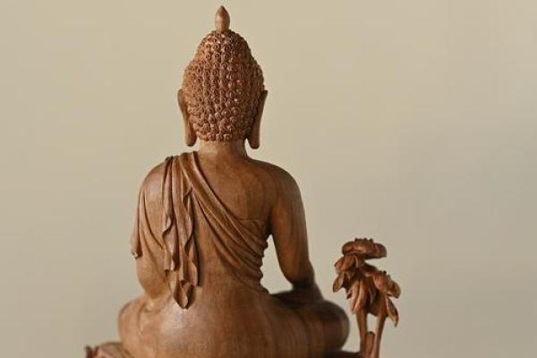 探秘佛像面相的人，能否改变命运