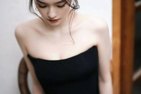 清新脱俗的女微信名字，让你的气质更加出众