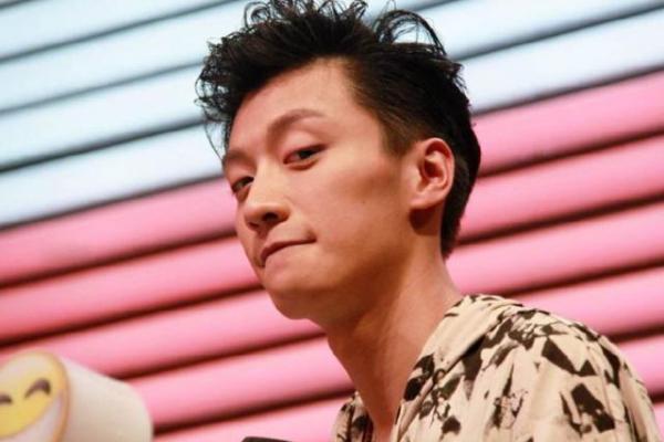乔任梁的面相与性格：揭秘他面容背后的故事