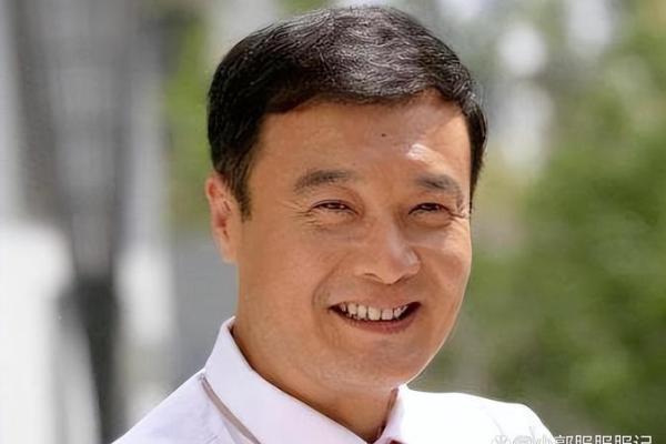 陈家洛：探寻名字背后的传奇故亿