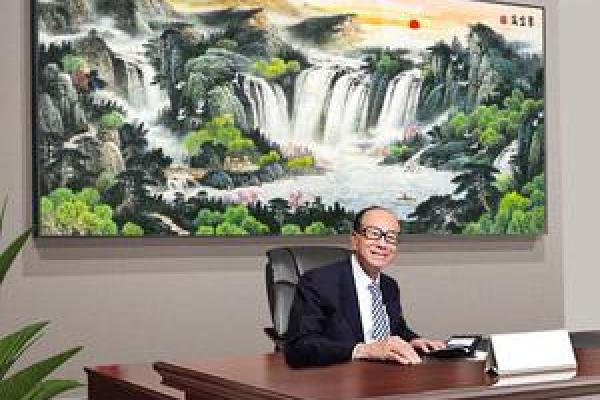 办公室风水宝地，后墙水景助你事业腾飞！