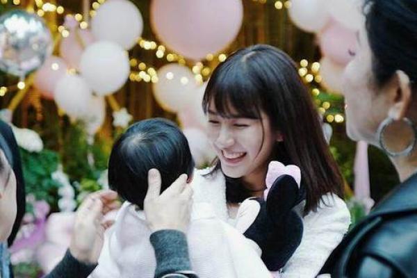 包贝尔女儿面相：福星高照，未来可期的小公主面相解析