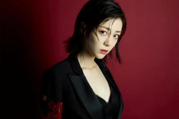 水汪汪眼神透露的神秘魅力：面相中的灵动之眼