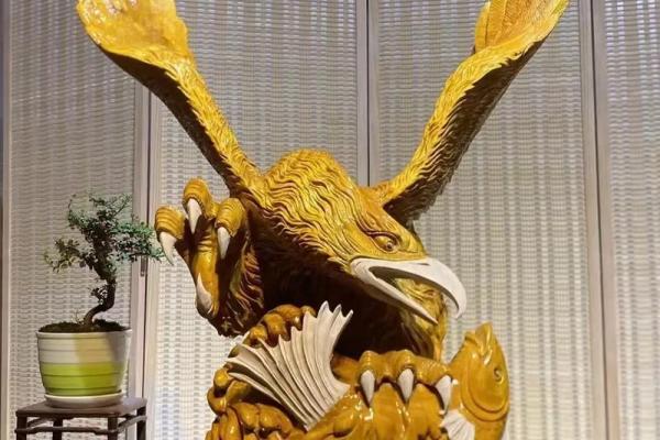 家居风水秘籍：老鹰如何助运？