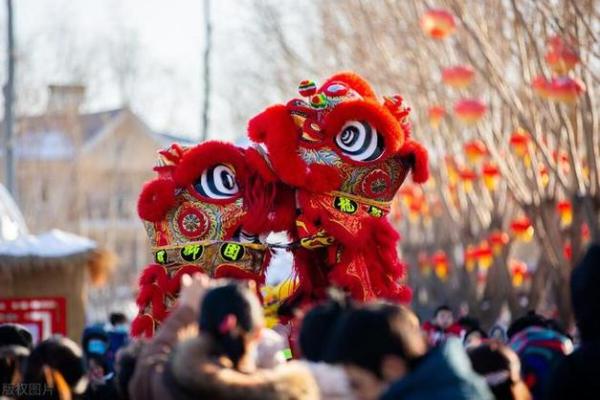 欢庆传统，民俗韵味浓