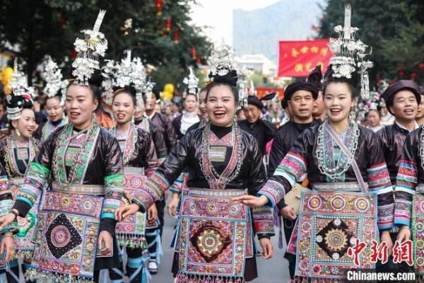 黎族三月三：情歌飞扬的民族盛会