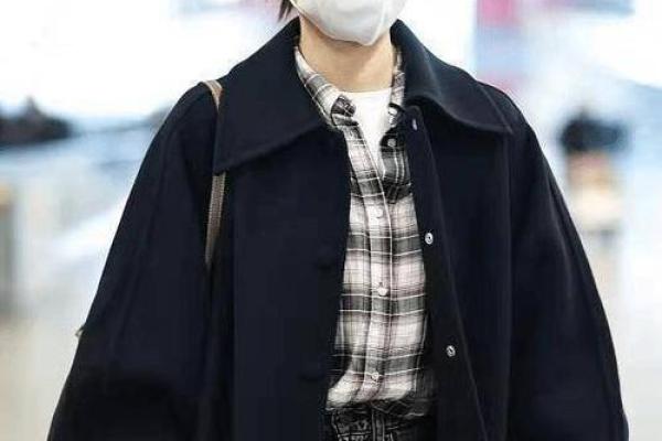 面相解码：董洁面容透露的命理奥秘