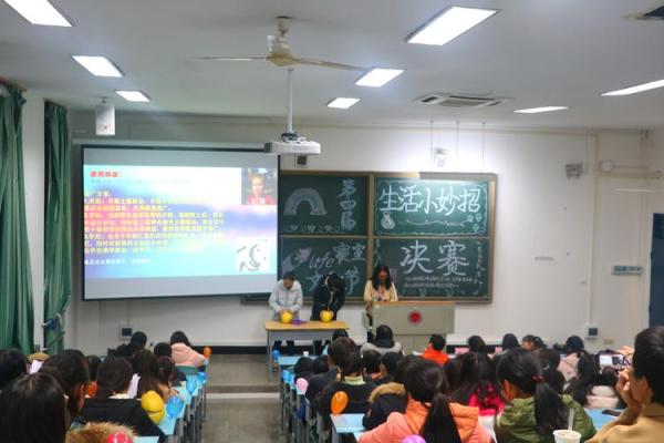 袁哲：名字中的智慧与内涵