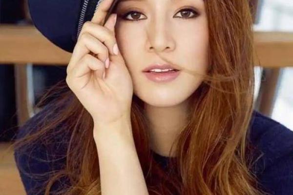 豪门儿媳徐子淇：揭秘她的命理运势与人生轨迹