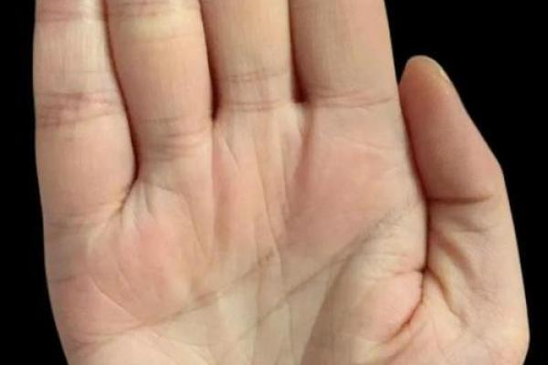 手相子女宫暗藏流产玄机，揭秘命运之谜！
