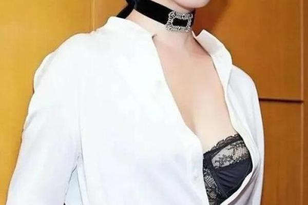 宋佳洋：文雅与智慧并重的名字，预示着美好前程