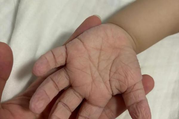 奇妙手相大揭秘：儿童手相会变吗？